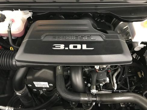 Used 2023 RAM 1500 Laramie image 47