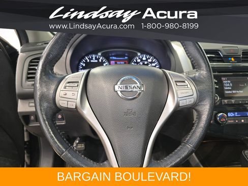 Used 2014 Nissan Altima 2.5 SL w/ Moonroof Package FWD image 15