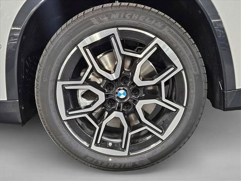 Used 2026 BMW X1 xDrive28i w/ Convenience Package image 16