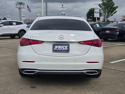 Used 2025 Mercedes-Benz C 300 Sedan image 6