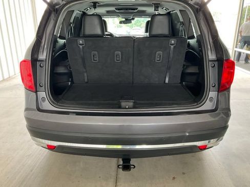 Used 2016 Honda Pilot Touring image 20