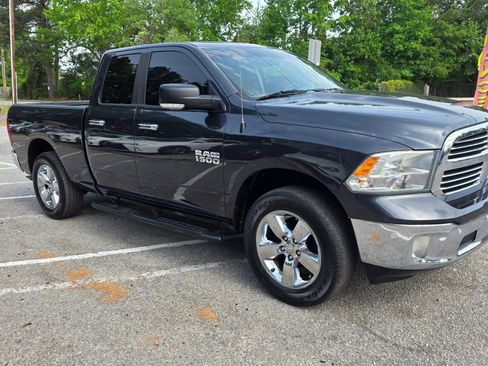 Used 2016 RAM 1500 Big Horn RWD image 5