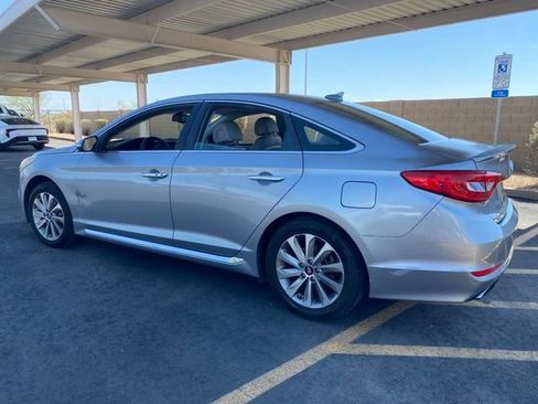 Used 2015 Hyundai Sonata Sport w/ Option Group 03 FWD image 2