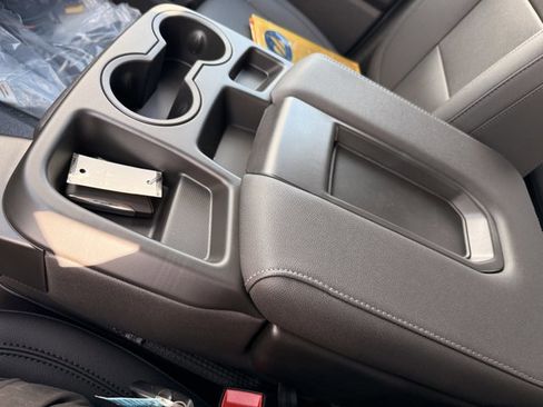 New 2025 GMC Sierra 3500 Pro w/ Convenience Package image 23