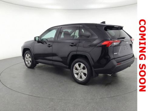Used 2019 Toyota RAV4 LE w/ All Weather Liner Package image 4
