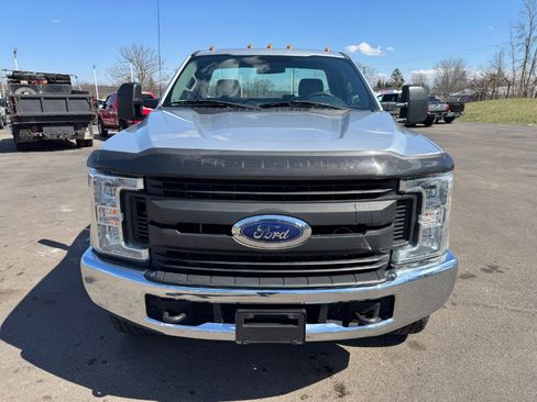 Used 2017 Ford F250 XL w/ XL Value Package image 8