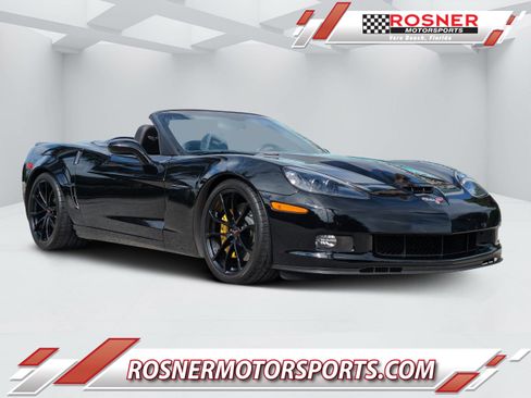 Used 2013 Chevrolet Corvette 427 w/ 1SC Preferred Equipment Group RWD image 1