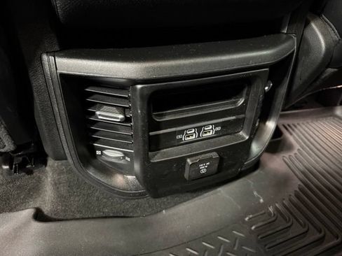 Used 2023 RAM 1500 Laramie AWD/4WD image 28