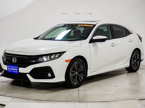 Used 2019 Honda Civic EX image 3