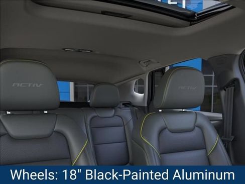 New 2026 Chevrolet Trax ACTIV w/ Sunroof Package FWD image 27