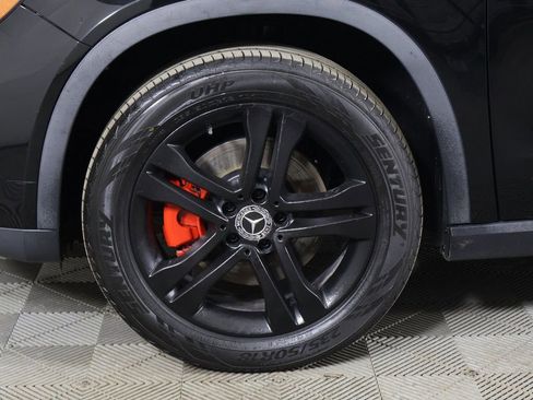 Used 2020 Mercedes-Benz GLA 250 4MATIC image 23