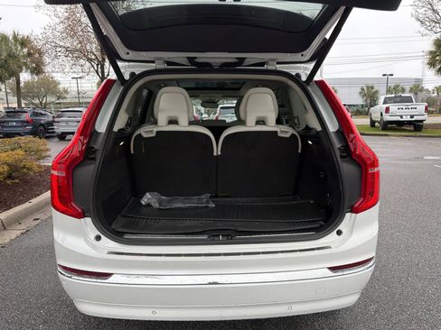 Certified 2023 Volvo XC90 B5 Plus w/ Protection Package Premier image 23