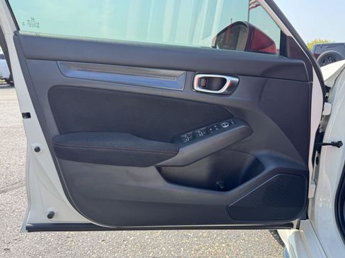 Used 2024 Honda Civic Type R image 12