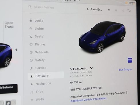 Used 2020 Tesla Model Y Long Range image 17