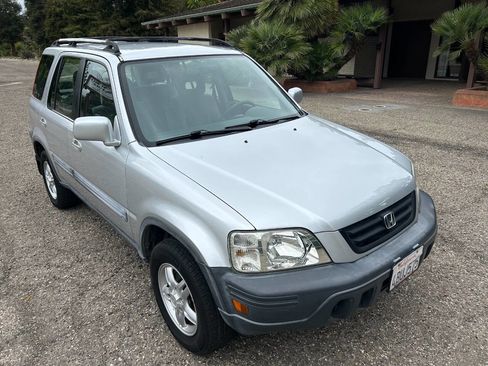 Used 1998 Honda CR-V EX image 11