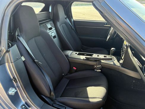 Used 2007 MAZDA MX-5 Miata Sport RWD image 39