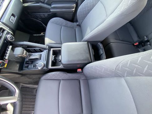 Certified 2024 Toyota Tacoma SR5 AWD/4WD image 20