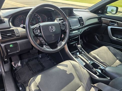 Used 2017 Honda Accord EX-L image 9
