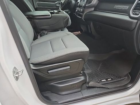 Used 2022 RAM 1500 Big Horn AWD/4WD image 75
