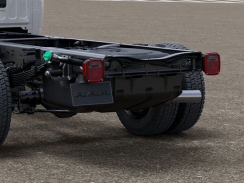 New 2026 RAM 5500 Tradesman w/ Chrome Appearance Group AWD/4WD image 9