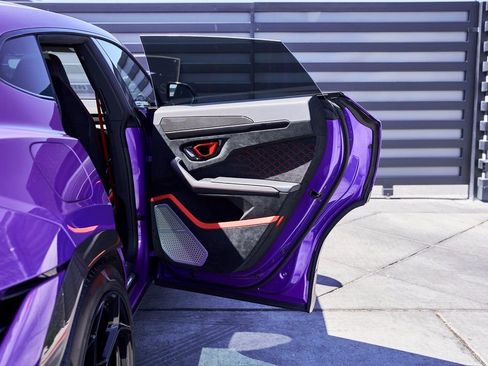 Used 2024 Lamborghini Urus Performante image 34