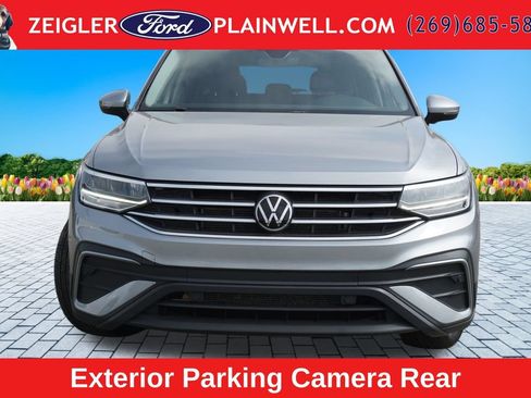 Used 2023 Volkswagen Tiguan SE AWD/4WD image 8