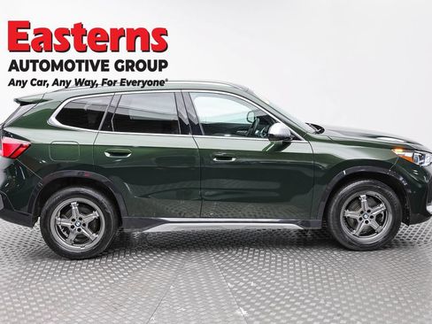 Used 2023 BMW X1 xDrive28i AWD/4WD image 4