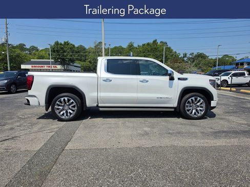 Used 2024 GMC Sierra 1500 Denali AWD/4WD image 8