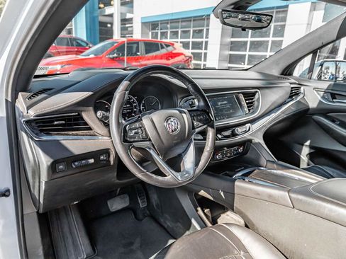 Used 2023 Buick Enclave Avenir FWD image 8