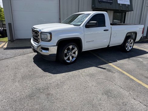 Used 2016 GMC Sierra 1500 2WD Regular Cab image 1