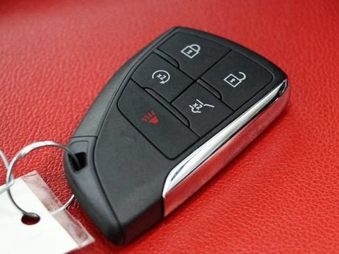 Used 2024 Chevrolet Blazer EV RS RWD image 39