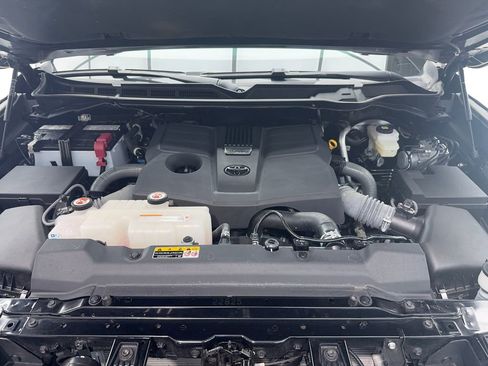 Used 2024 Toyota Tundra Platinum image 17