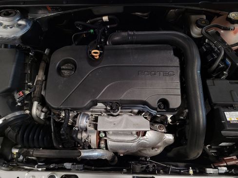 Used 2020 Chevrolet Malibu LS FWD image 30