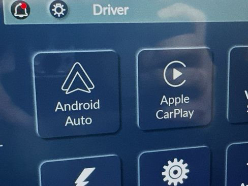 Used 2024 Honda Prologue EX image 2