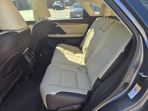 Used 2017 Lexus RX 350 FWD w/ Premium Package image 18