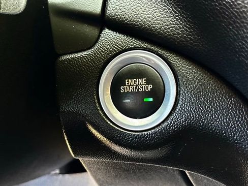 Used 2019 Chevrolet Equinox LT AWD/4WD image 21