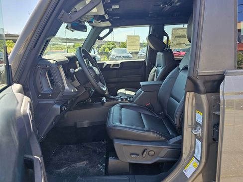 New 2026 Ford Bronco Outer Banks AWD/4WD image 15