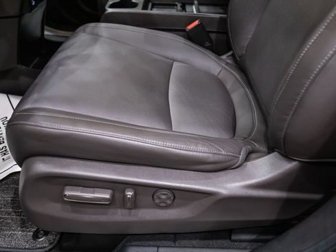 Used 2024 Honda Odyssey EX-L image 9