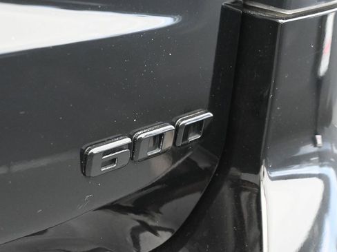 Used 2021 Cadillac Escalade Sport Platinum w/ LPO, ONYX Package image 54