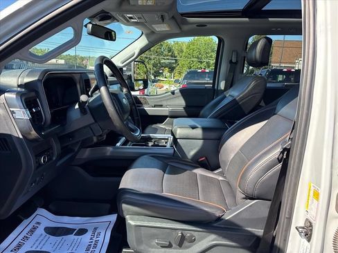 Used 2025 Ford F250 Lariat w/ Lariat Ultimate Package AWD/4WD image 25