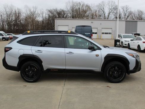 Used 2023 Subaru Outback Wilderness image 6