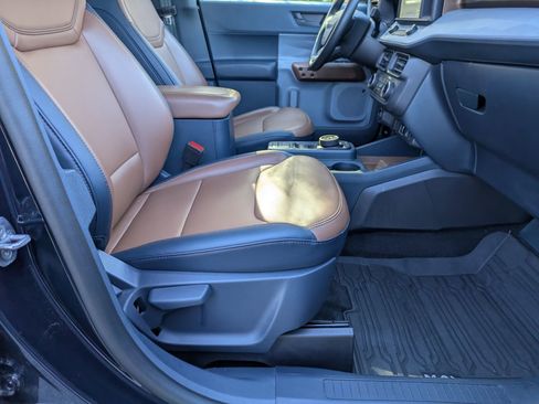 Certified 2023 Ford Maverick Lariat w/ Lariat Luxury Package image 38