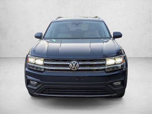 Used 2018 Volkswagen Atlas SE image 2