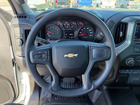 New 2026 Chevrolet Silverado 1500 W/T image 16