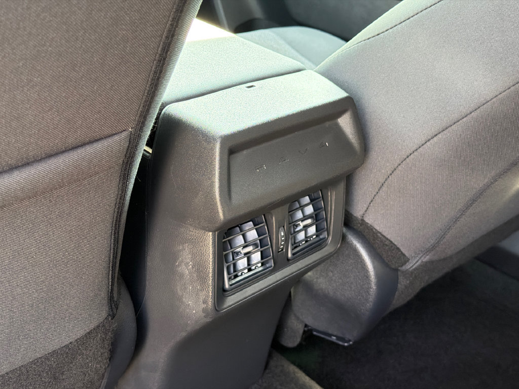 Used 2026 Toyota RAV4 LE AWD/4WD image 18