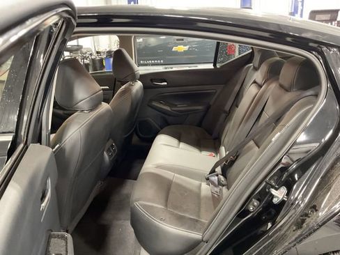 Used 2023 Nissan Altima 2.5 SL image 9