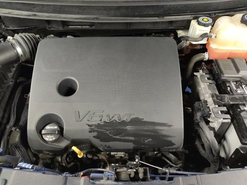 Used 2021 Chevrolet Traverse LS w/ LPO, Floor Liner Package image 30