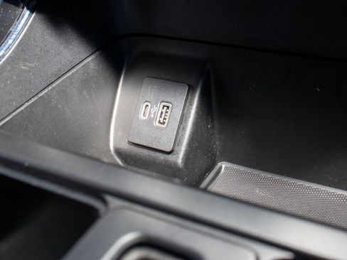 Used 2022 Ford F150 XLT w/ Equipment Group 302A High image 24