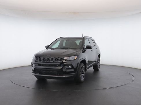 New 2026 Jeep Compass Limited w/ Sun, Sound & Navigation Group image 39