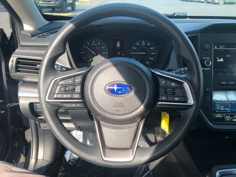 Used 2025 Subaru Impreza 2.0i AWD/4WD image 10